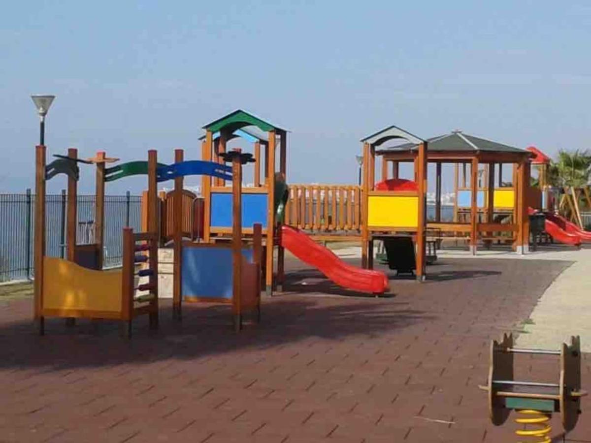 Paleo Faliro Athens Fully Equipped 2 Bedrooms 90 Sqm Big Apartment 200M To Free Beach Esterno foto